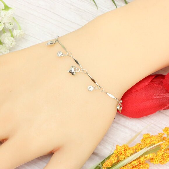 "Trendy Handmade Bracelet – A Thoughtful Gift for Girls & Women | UNVRC1134 - Picture 5 of 10